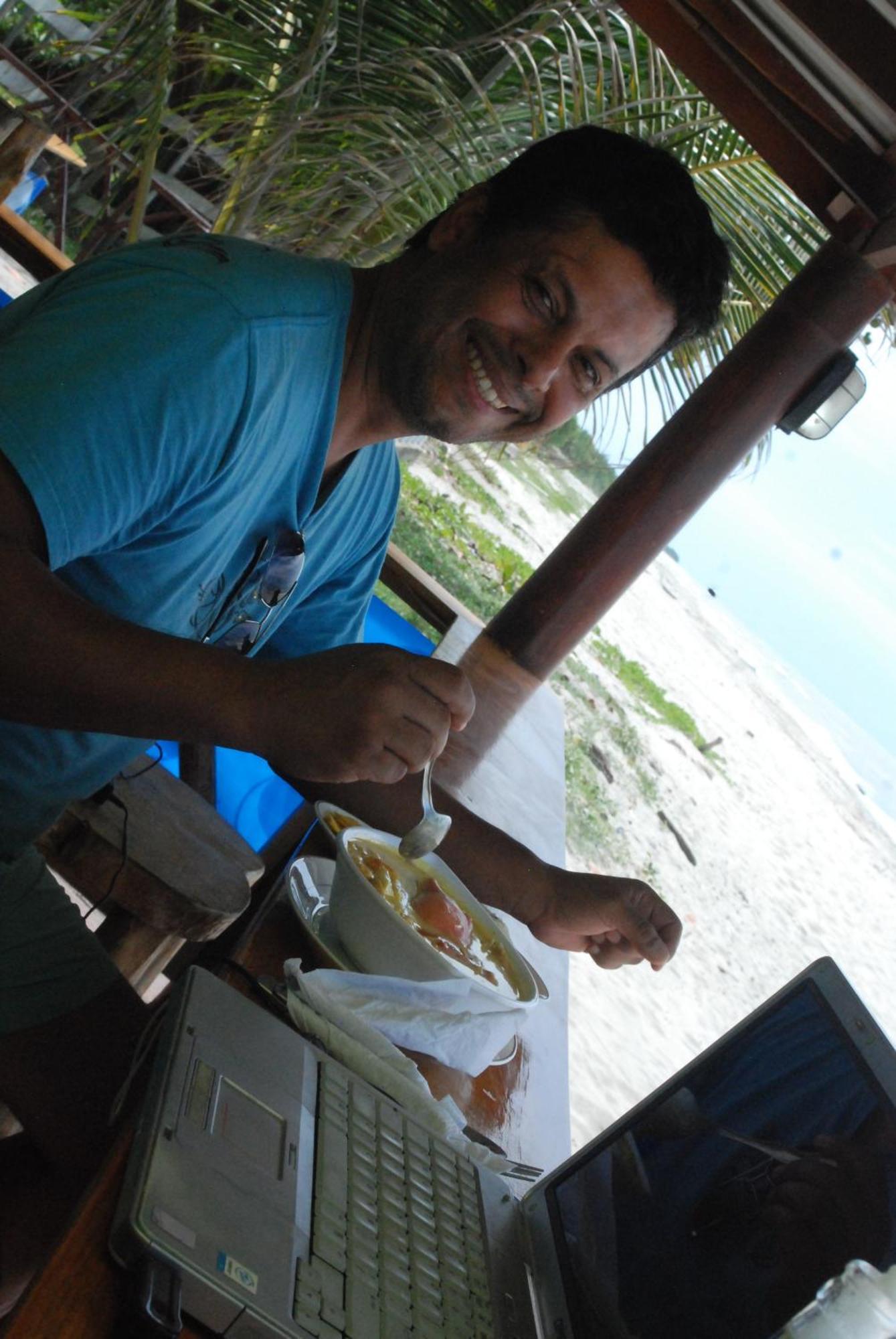 La Delphina Bed And Breakfast Bar And Grill لا سيبا المظهر الخارجي الصورة
