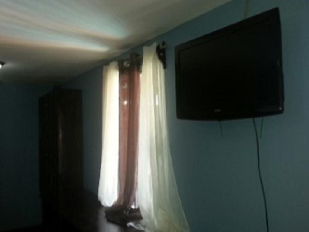 La Delphina Bed And Breakfast Bar And Grill لا سيبا المظهر الخارجي الصورة